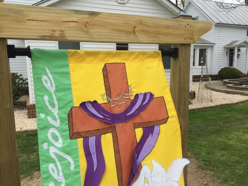 Horizontal Garden Flag Mount