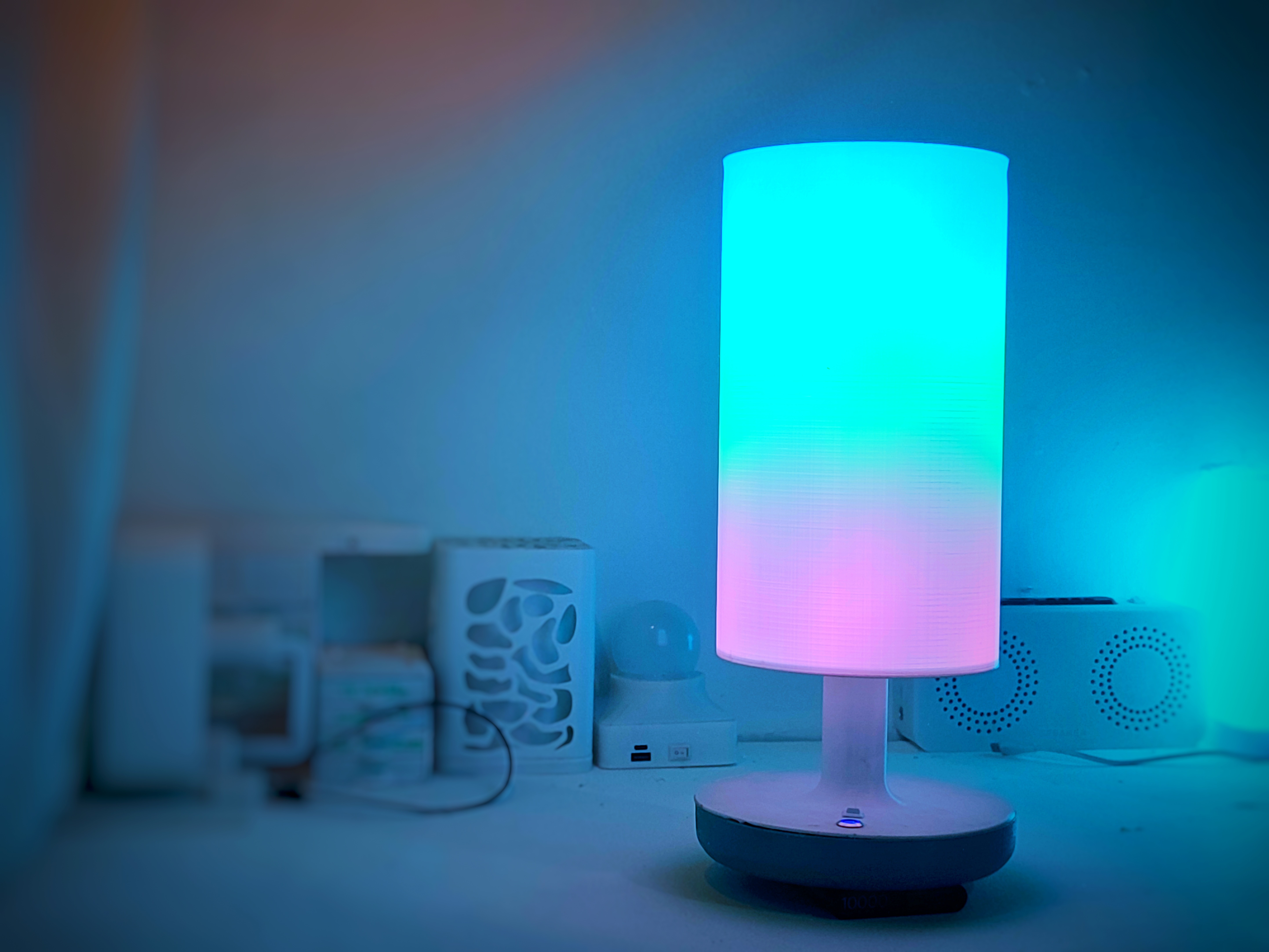 Portable Mood lamp with Built-in Speaker