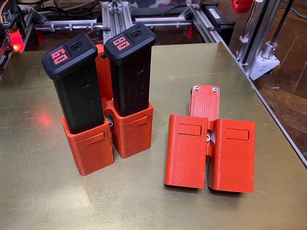 Glock 17 Magazine pouch