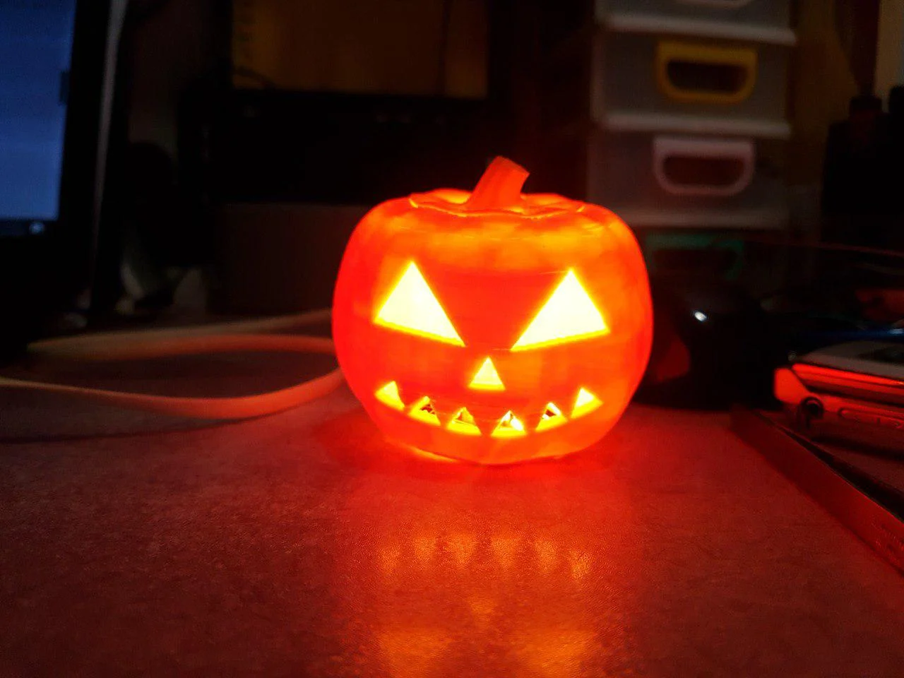 halloween Pumpkin candel attiny13