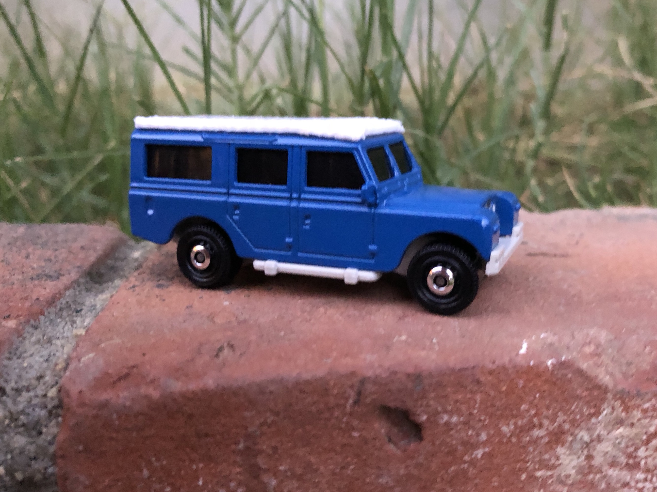 Matchbox Land Rover Series 2 Safari Top