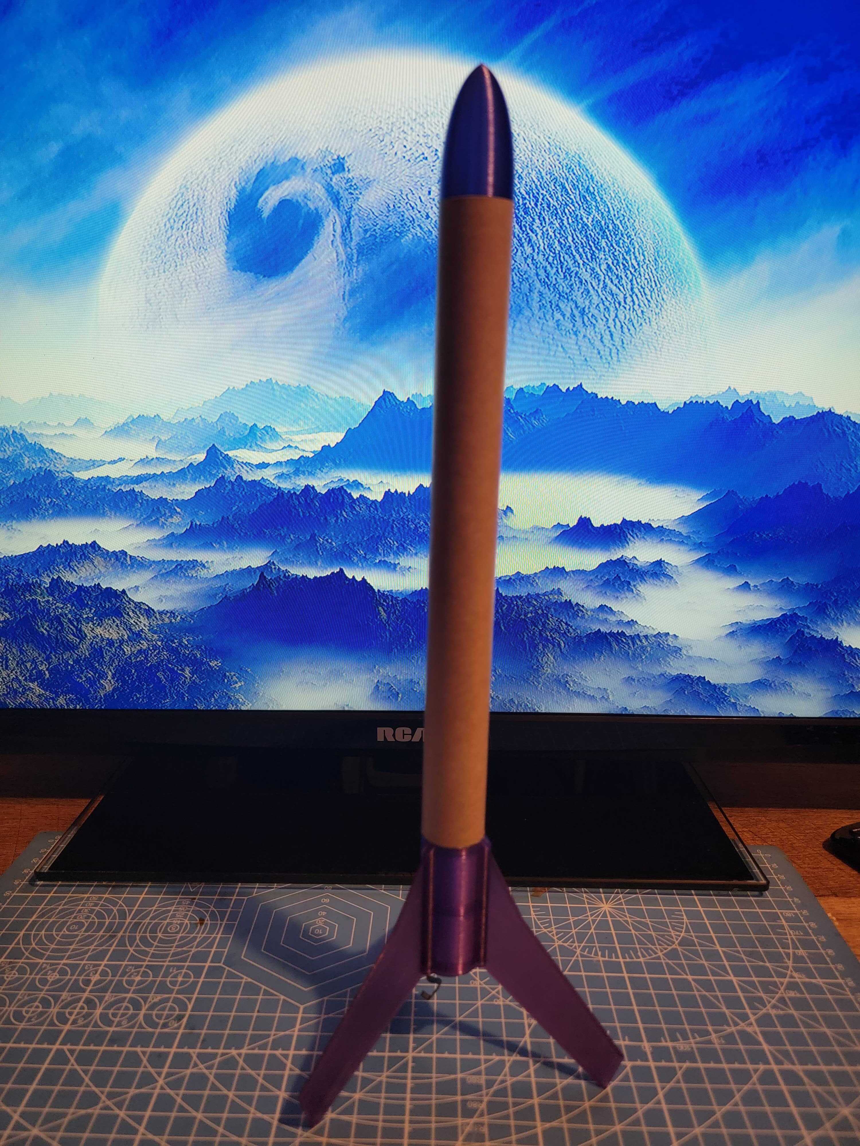 Estes Model Rocket V100 - STEM - Ready to Launch
