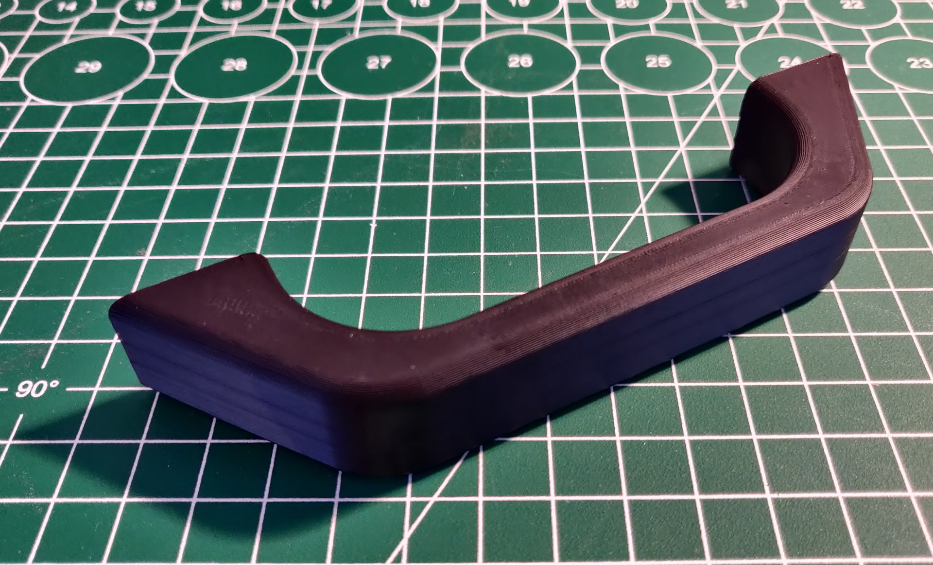 Handle - Large, hidden mount, M4