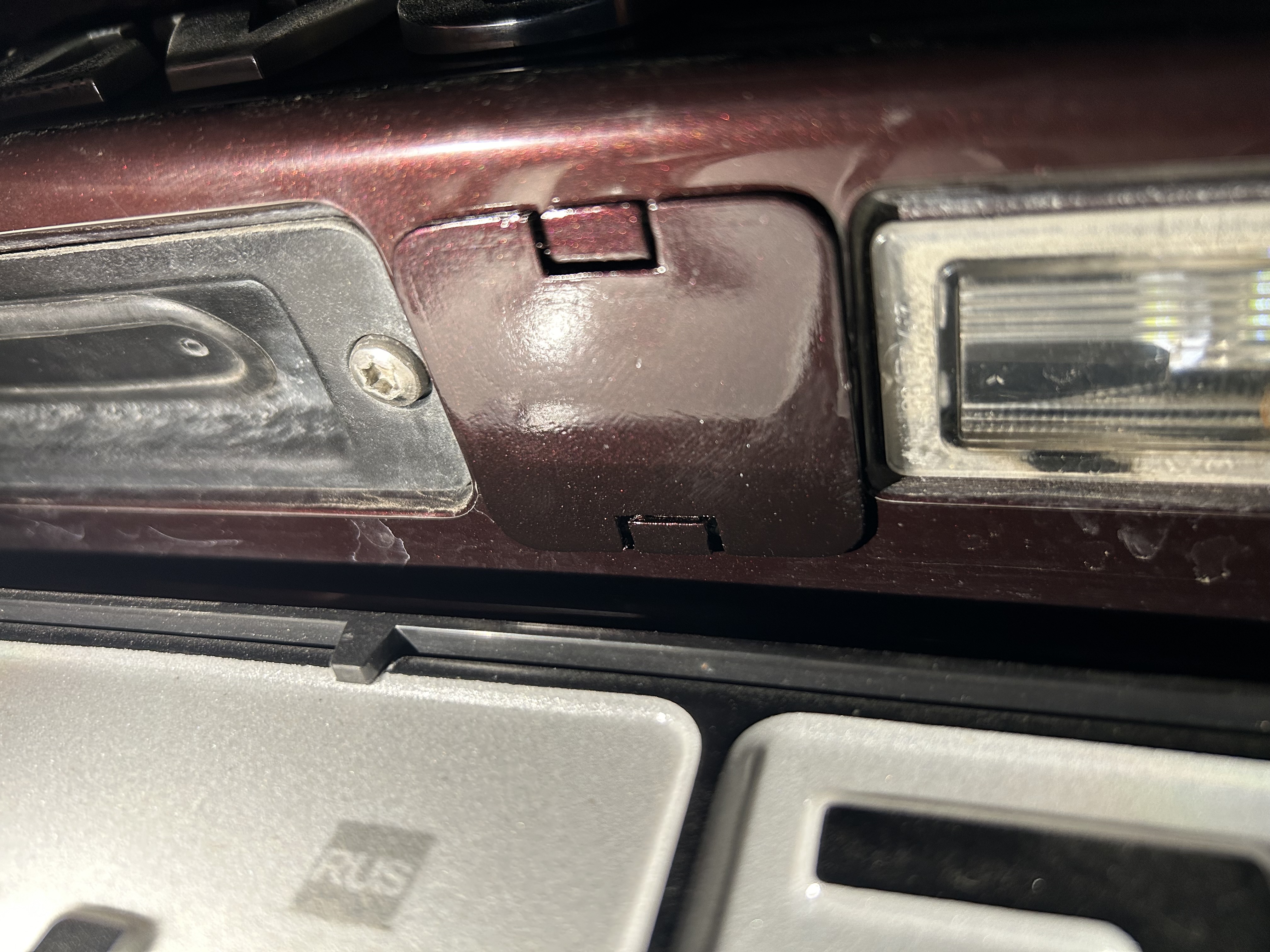 Volvo s60 2004-2009 trunk key cover