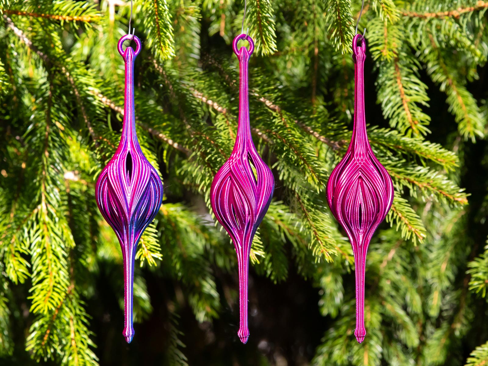 Swoop 3 Stretch Christmas Ornament 2024