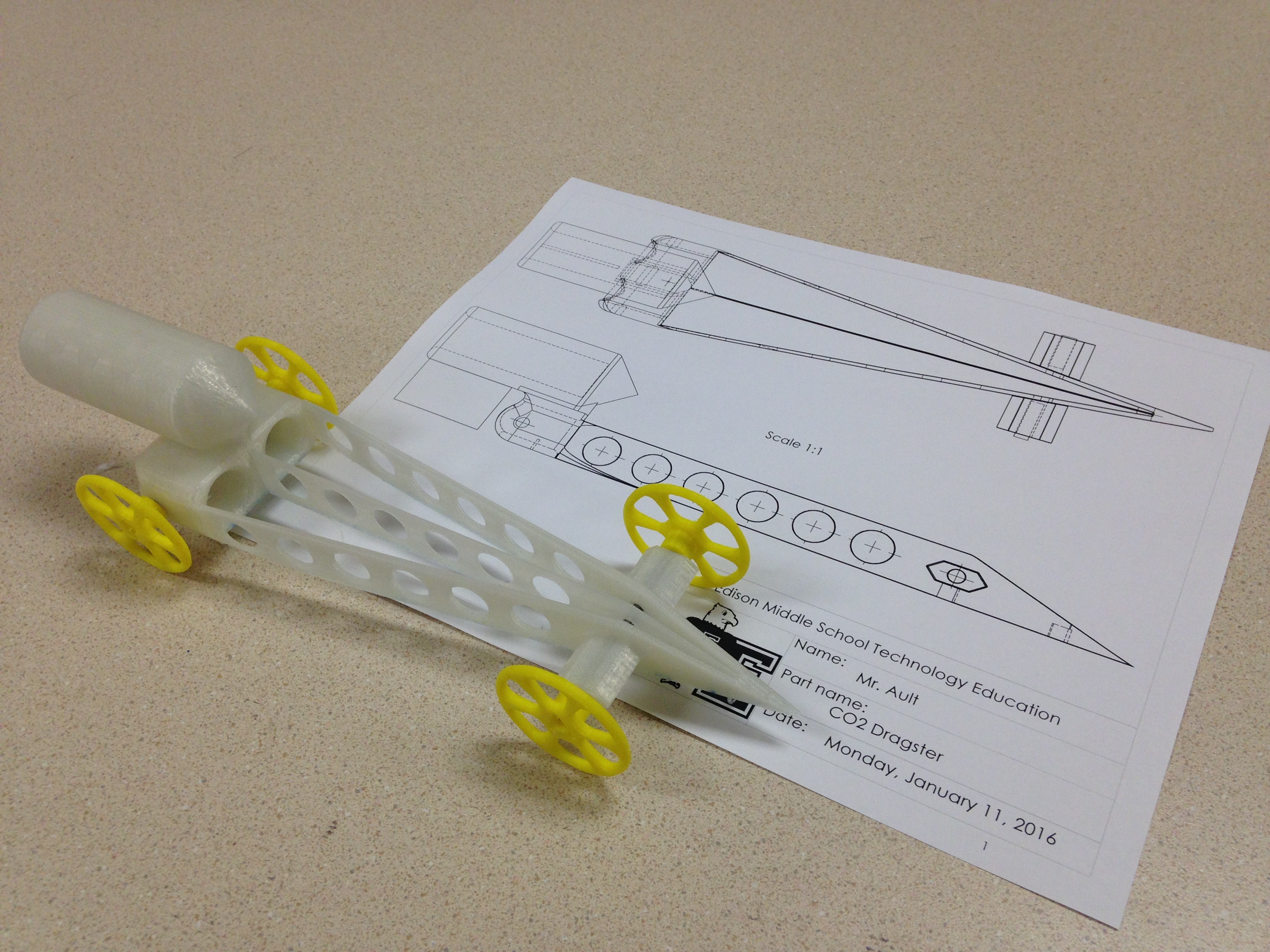 CO2 Dragster