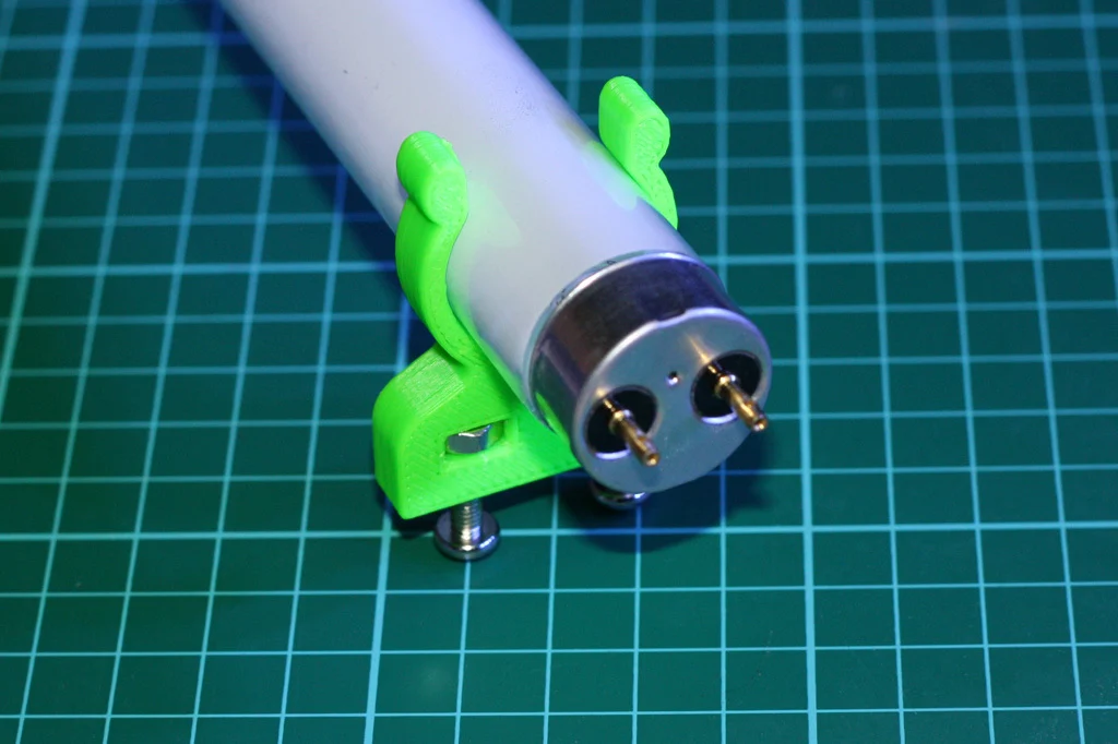 T8 Fluorescent Tube Holder