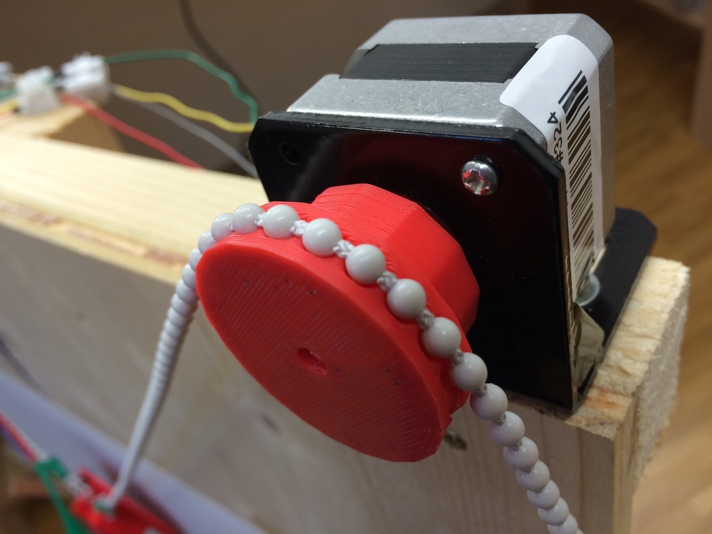 Bead chain gear for stepper motors with 5mm shaft, e.g. for Polargraph plotter
