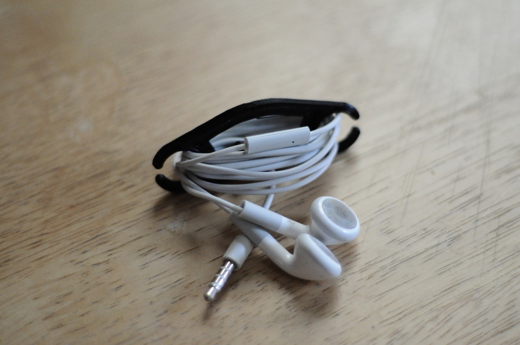 Cord wrap with cut out