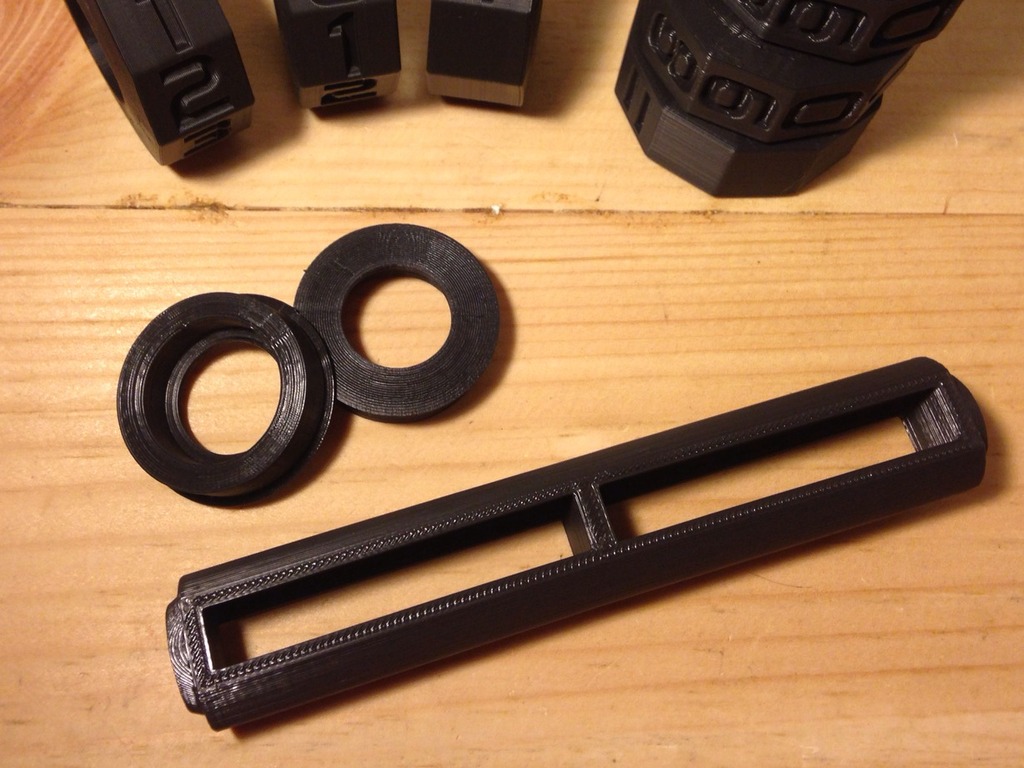 Axle and Non-Knurled Endcaps for Enhanced Math Spinner