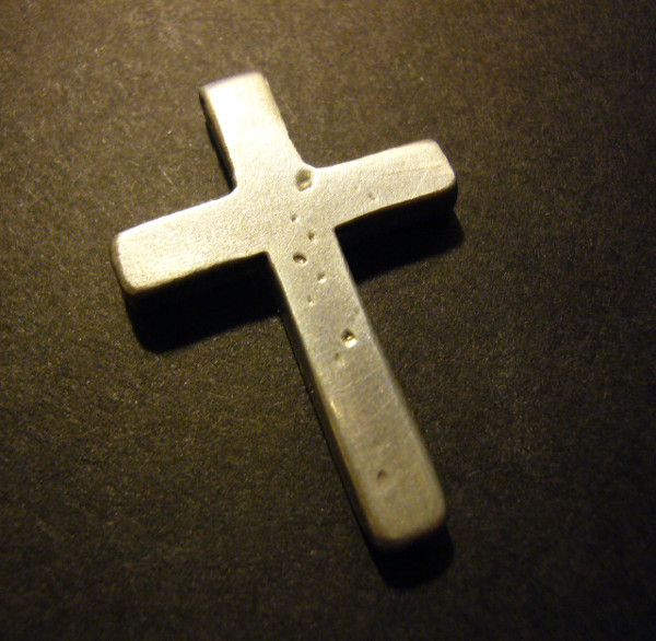 Simple cross mold for pewter casting
