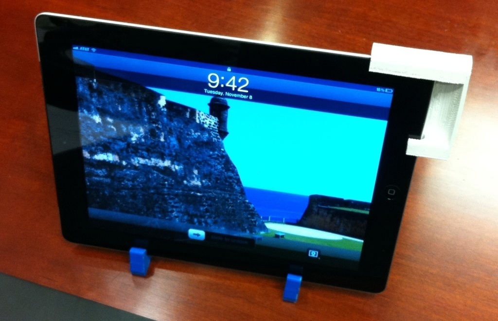 iPad megaphone