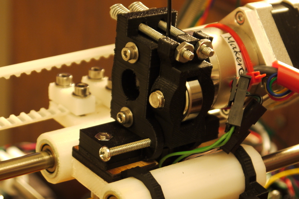 MakerGear Simplified Extruder Block with Quick Release