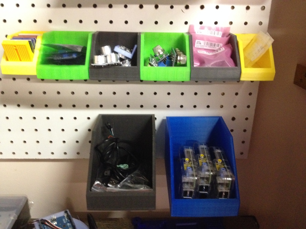 Pegboard or stand alone parametric trays