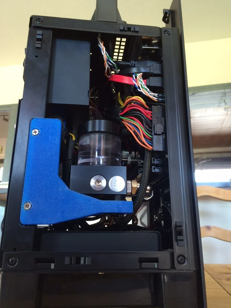 Watercooling pump handler