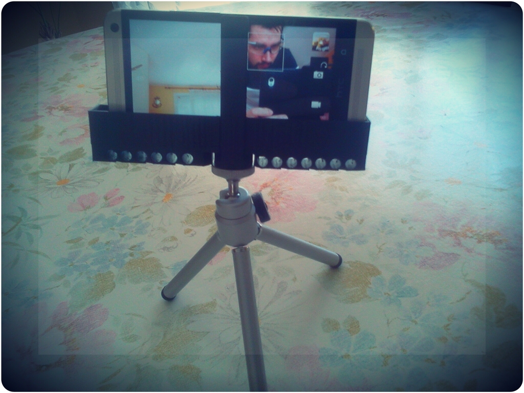 Universal Smartphone Tripod Adapter