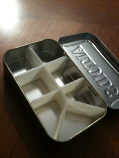 7 Segment Divider - Altoids Tin - Daily Pill Container