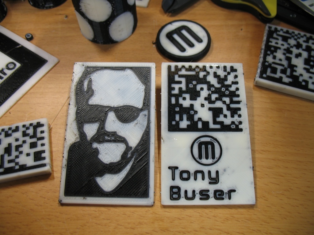 Dualstrusion Business Card