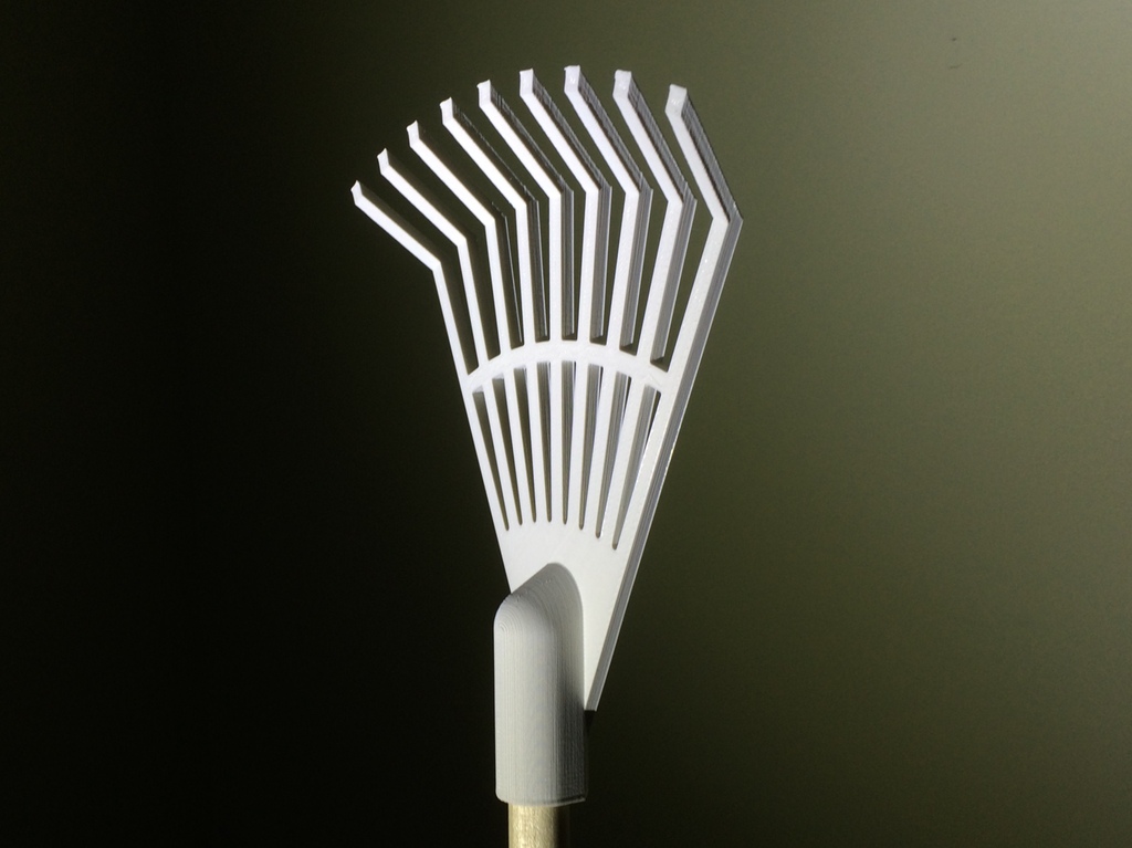 Hand rake
