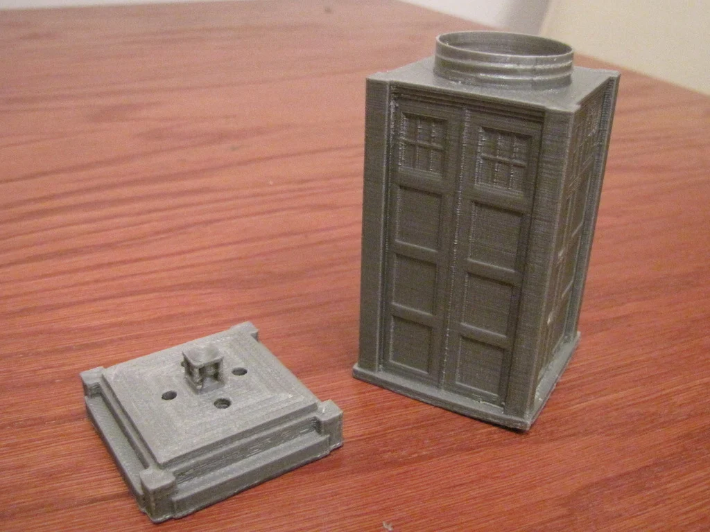 Tardis salt shaker