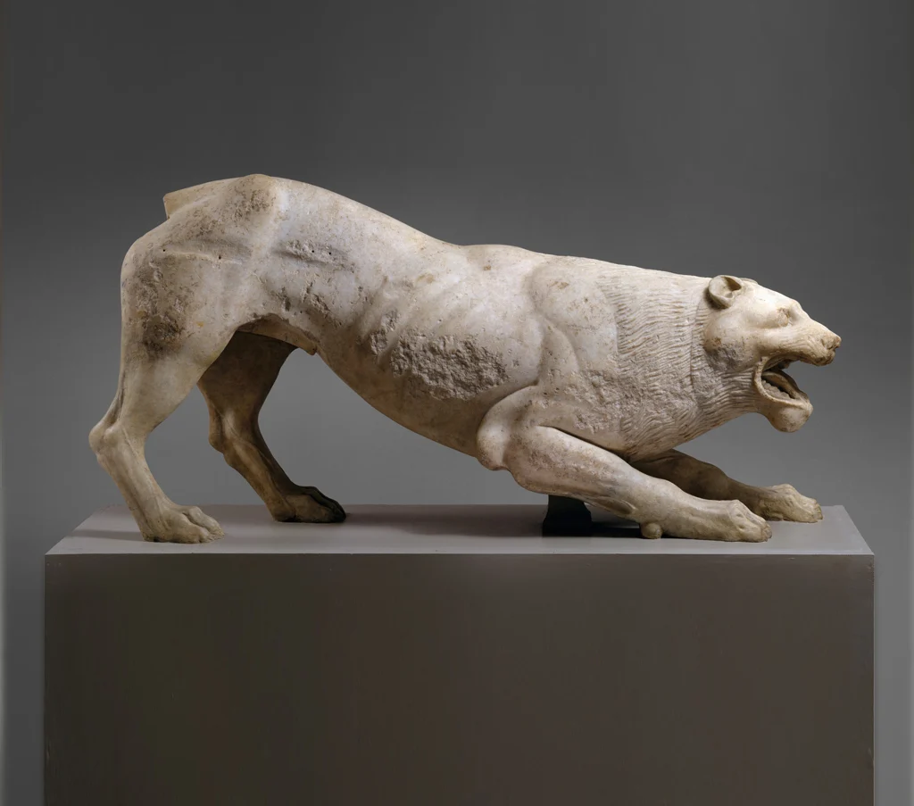 Marble statue of a lion