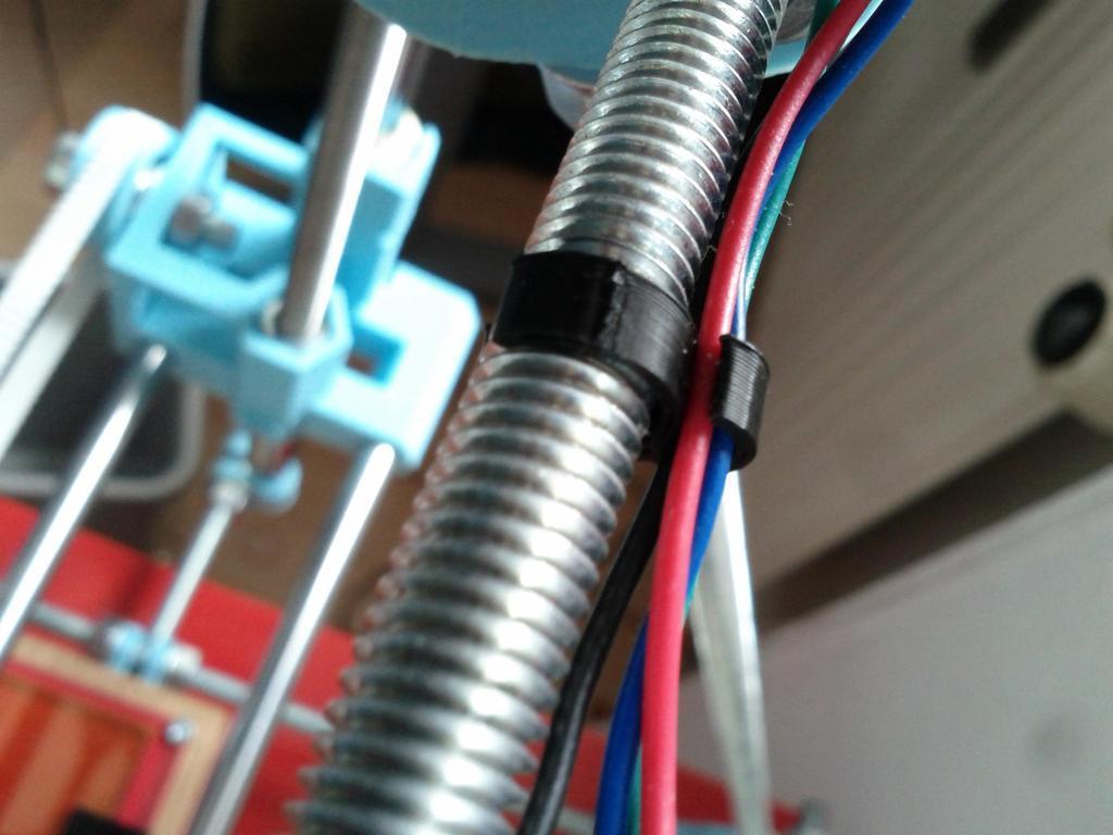 Yet Another Mendel Frame Cable Clip