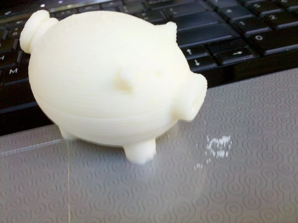 Salt/Pepper Pig