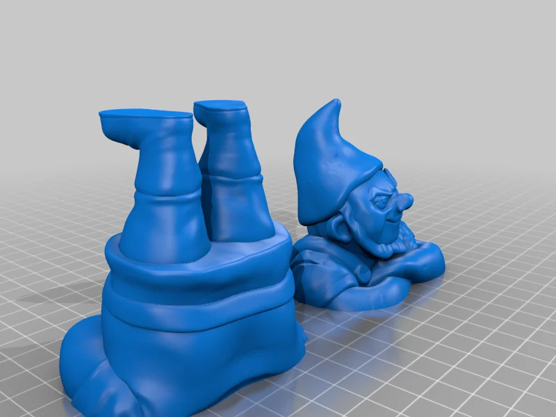 Tybalt the Garden Gnome... SPLIT!