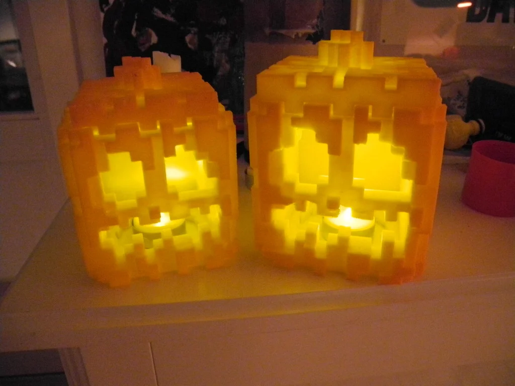 Minecraft Pumpkin for LED tea light (ABS)