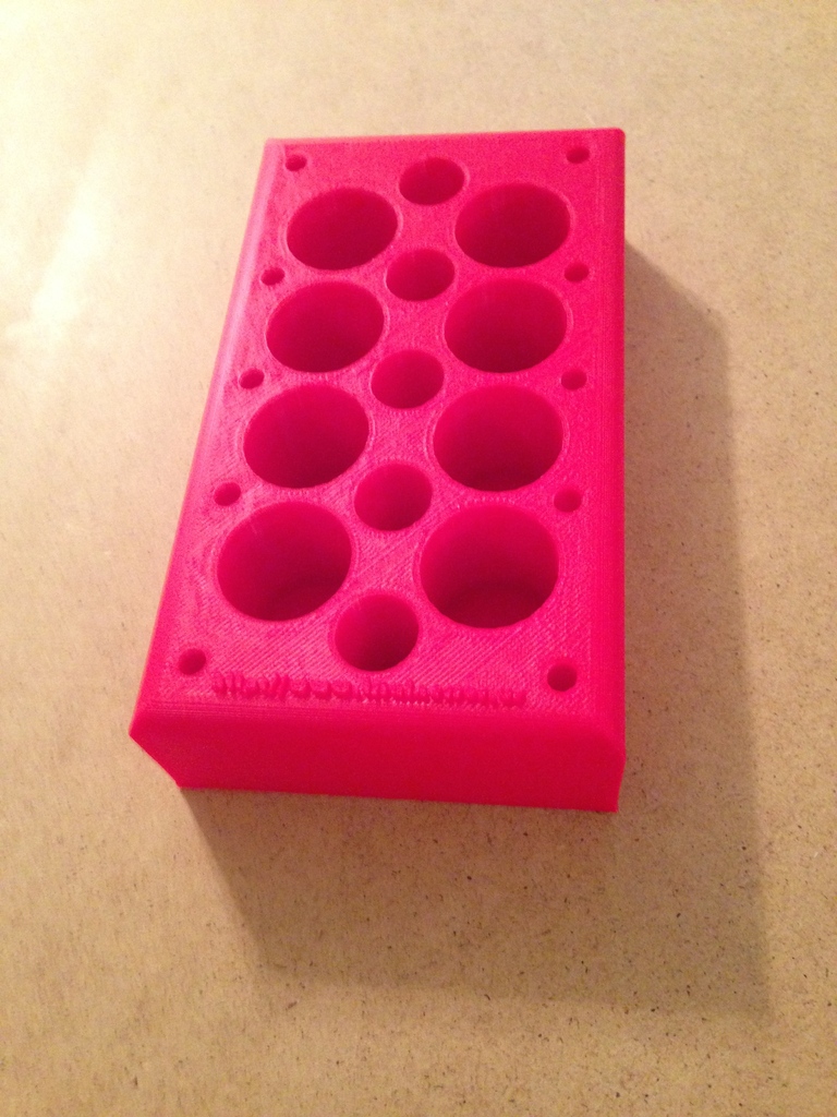 Chemistry glassware plug holder (24/29)