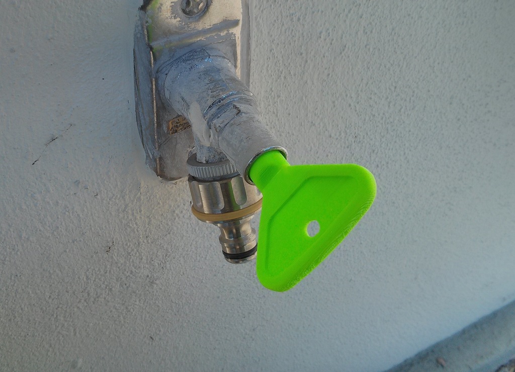 Key for outdoor water faucet