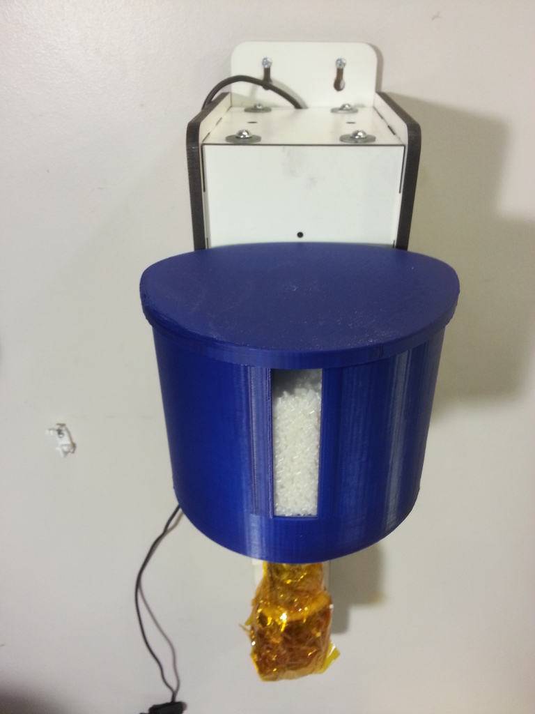Vertical Filastruder Hopper v2