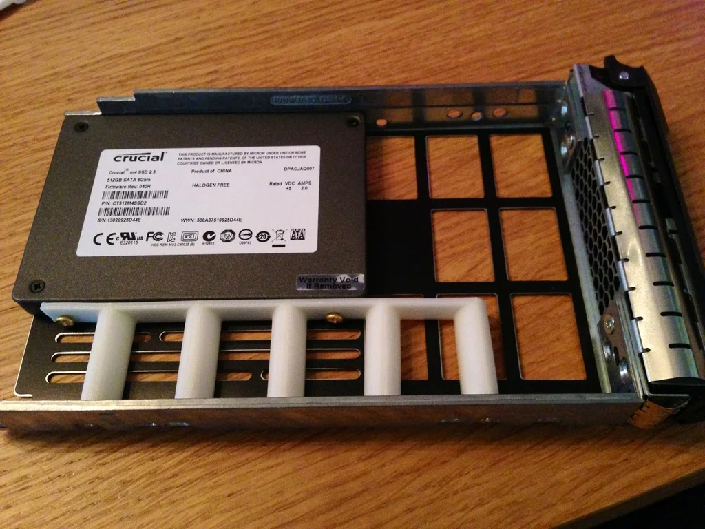 2.5 inch to 3.5 hard drive adapter for hotswap drives