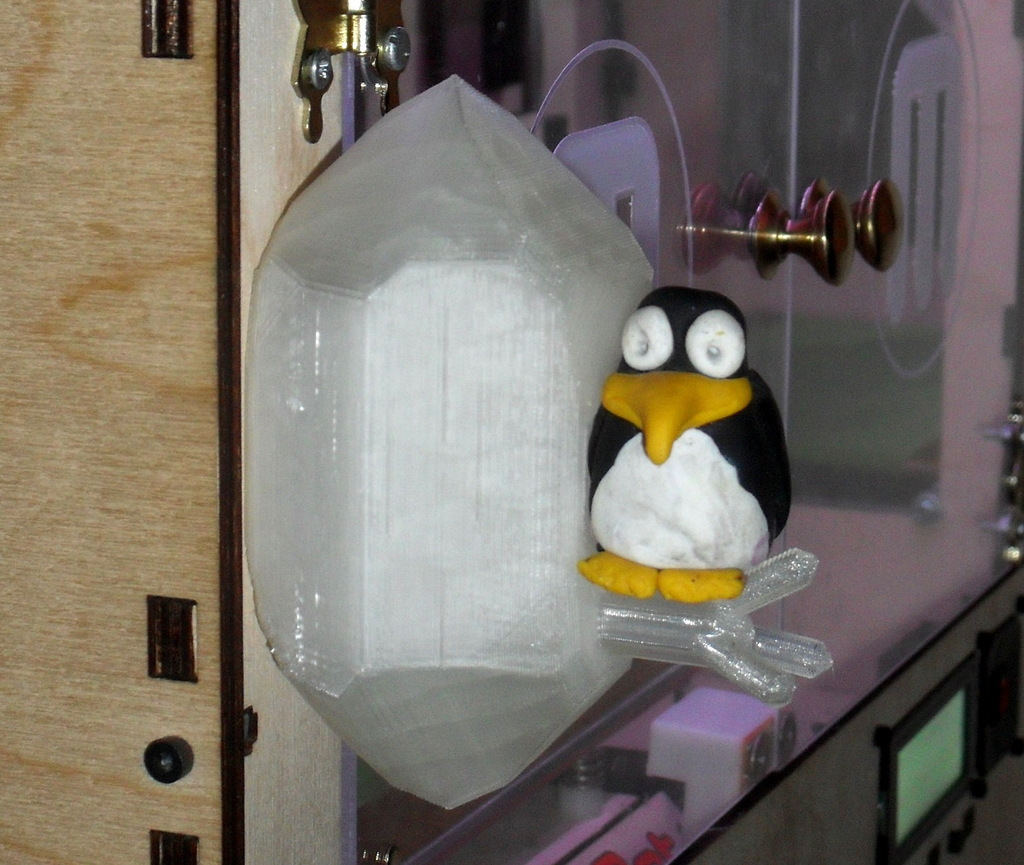 Quartz crystal birdhouse
