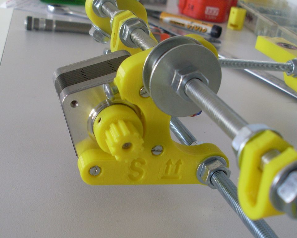 Simon's adjustable Y motor bracket