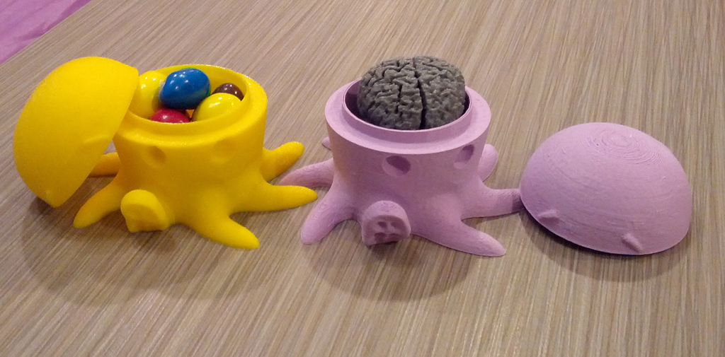Cute (and smart) Octopus candy holder