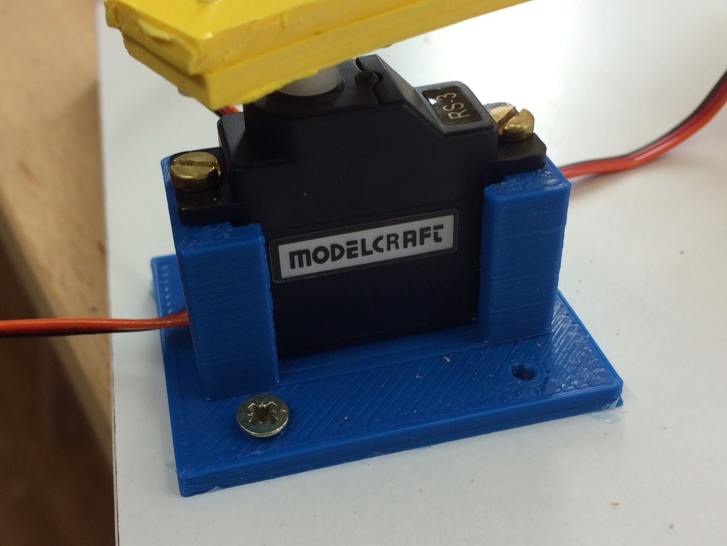 Servo Mount for Modelcraft RS-3 servo