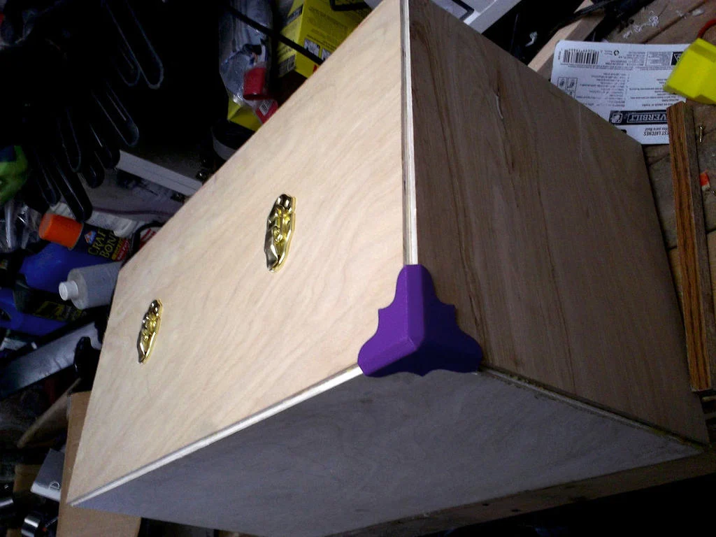 Trunk Corners