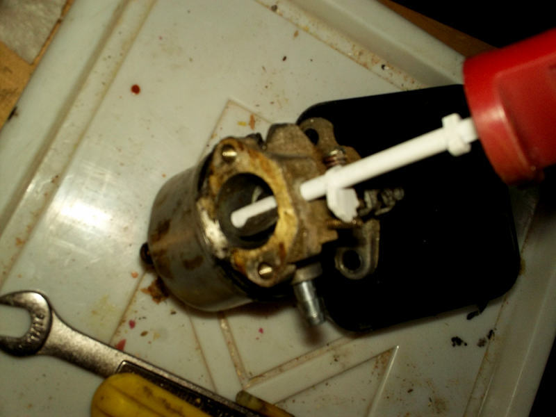 Carburator choke control (for Tecumseh)