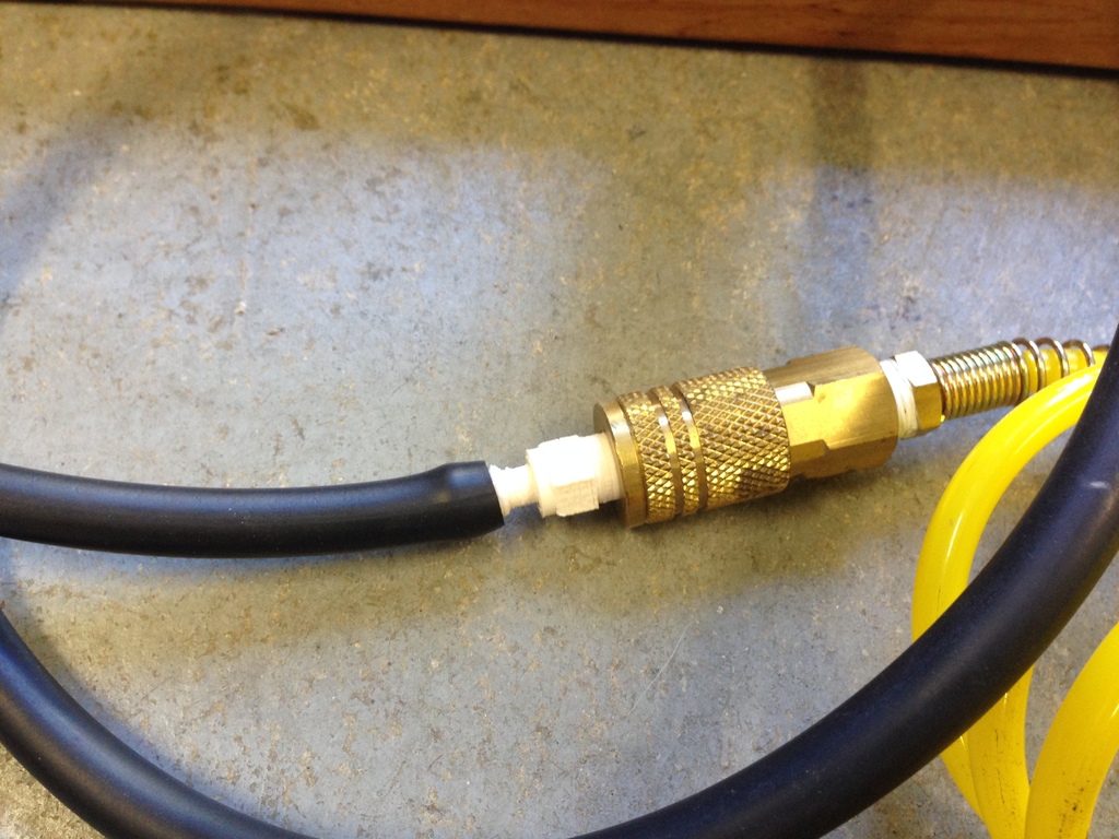 Pneumatic Quick Disconnect Fitting with Hose Barb