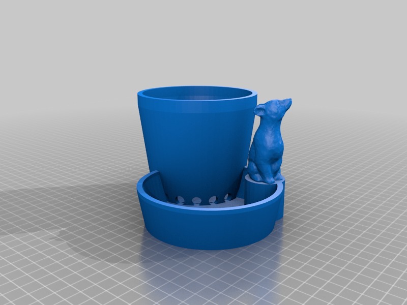 Reservoir pot with a bear