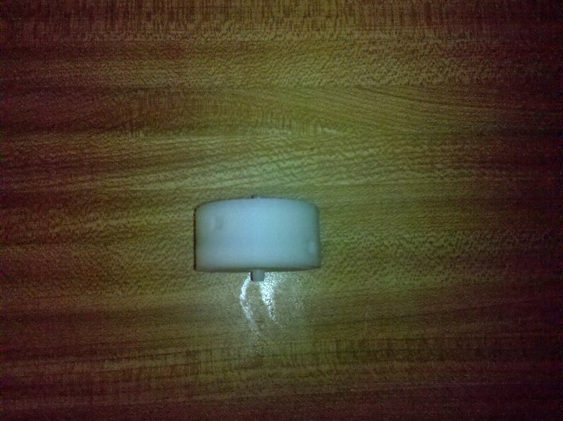 Retractible Cord  Or  RubberBand Battery