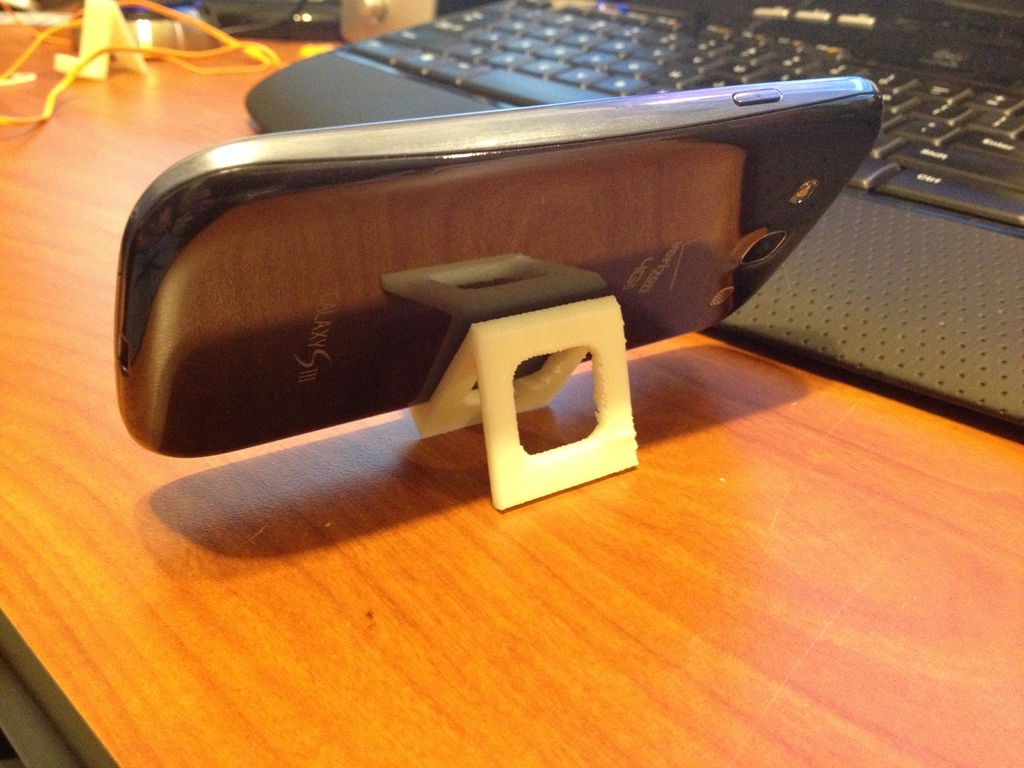 Samsung Galaxy S3 Stand