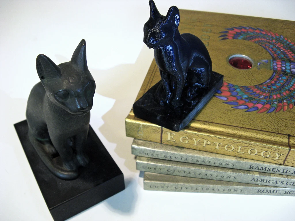 Scan of Replica Egyptian Cat Statue