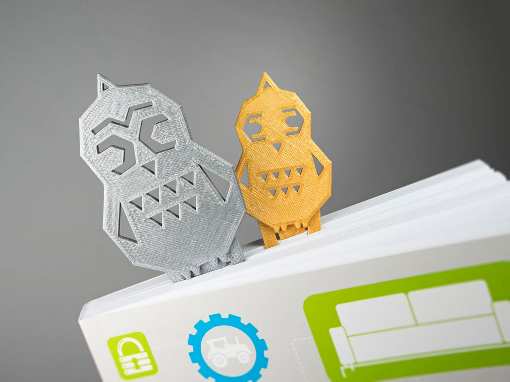 Make #16 - Book Owls