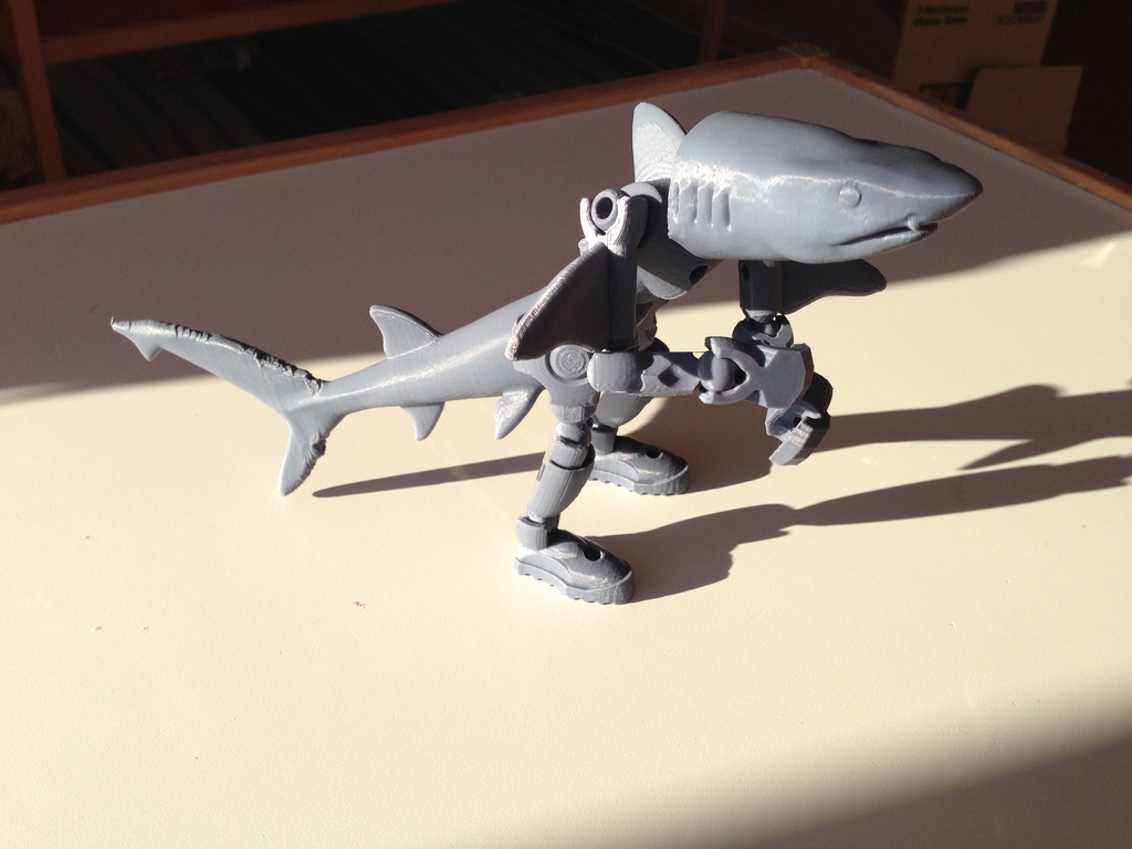 Thresher - shark bot #ModioChallenge