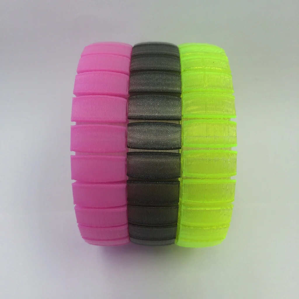 Smooth and ridged Stretchlets