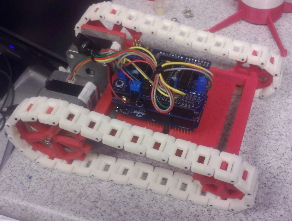 Simple Arduino Tank