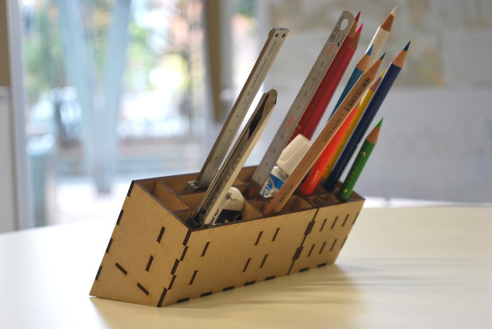 mdf toolStand (f.Labo)