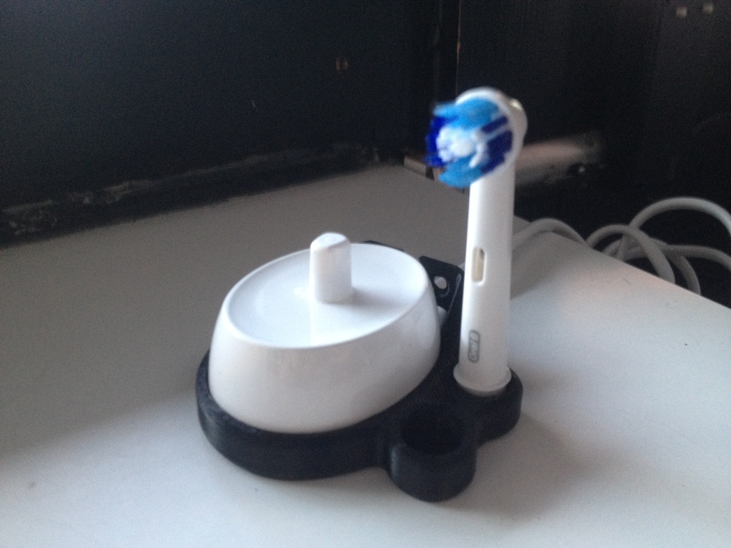Wall mount for Oral B electric toothbrush